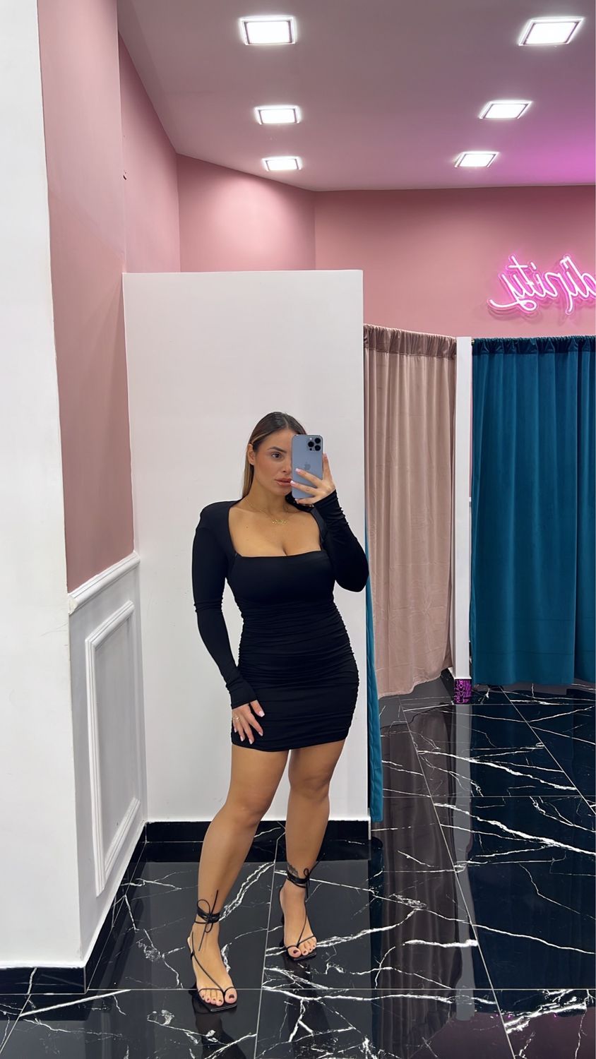 Dress Ele