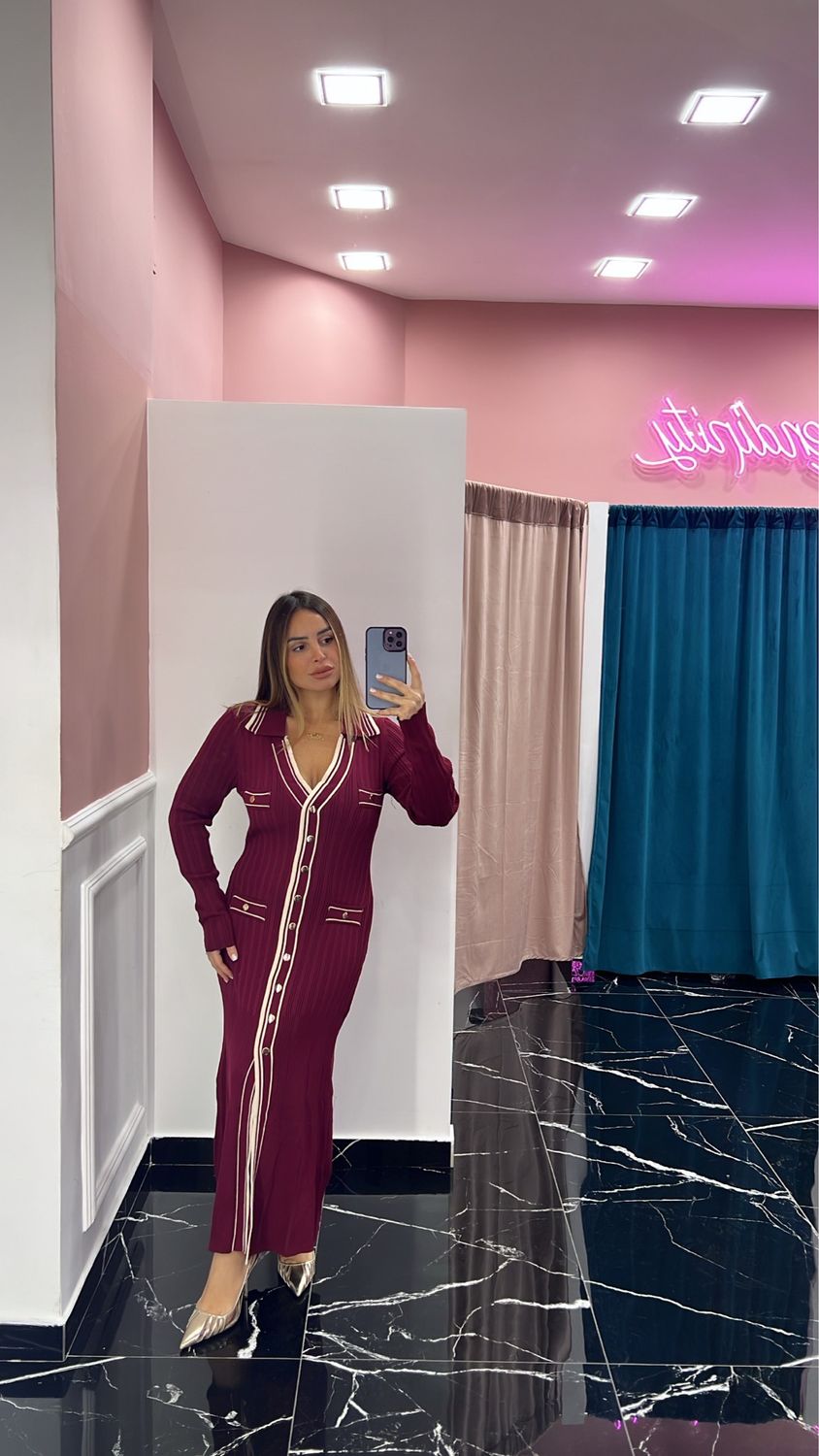 Dress Chic