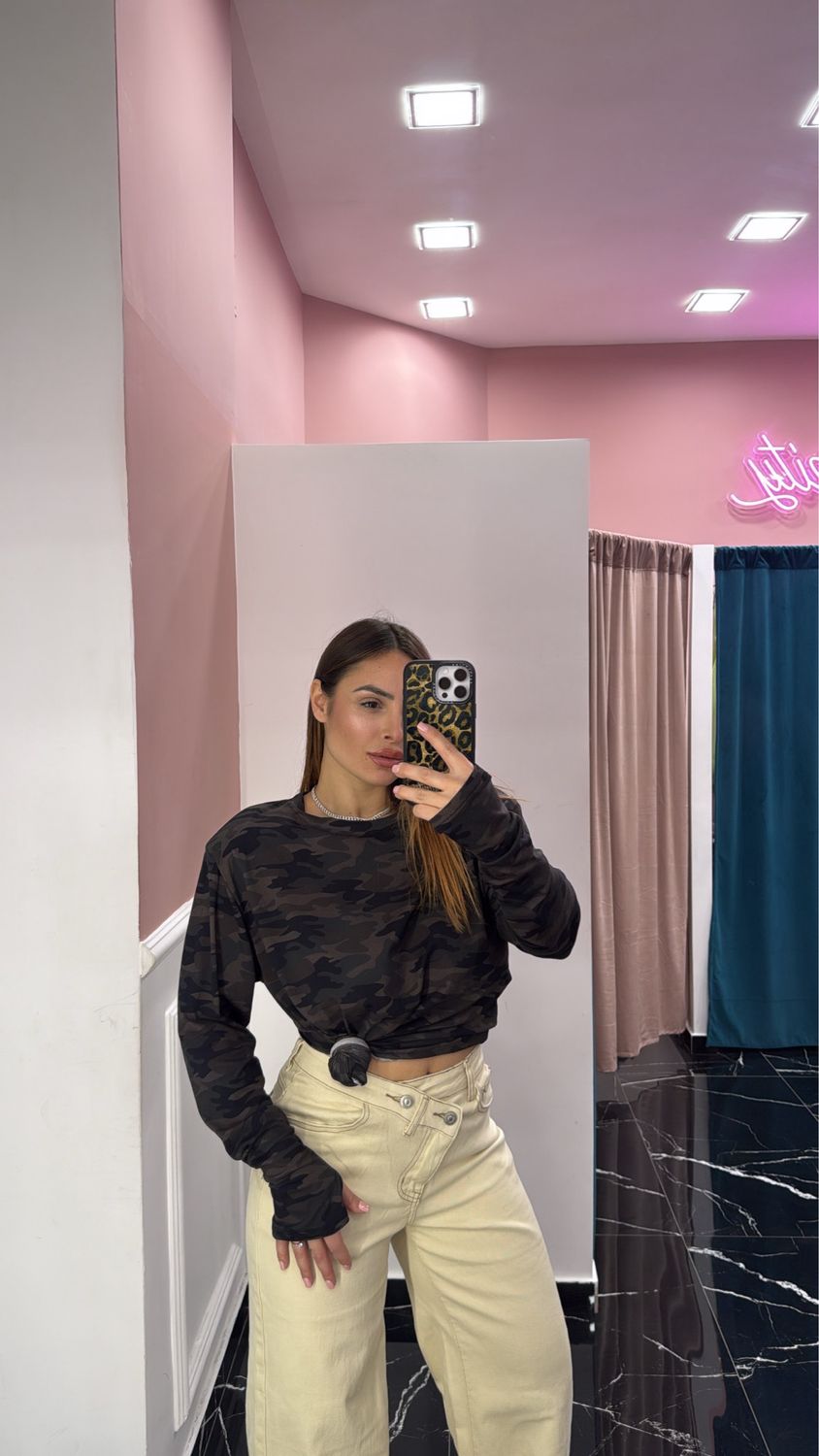Maglia mimetica guanti