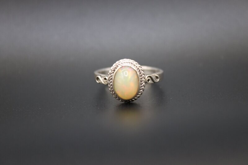 Äthiopischer Welo-Opal Silberring Äthiopischer Welo-Opal Silberring