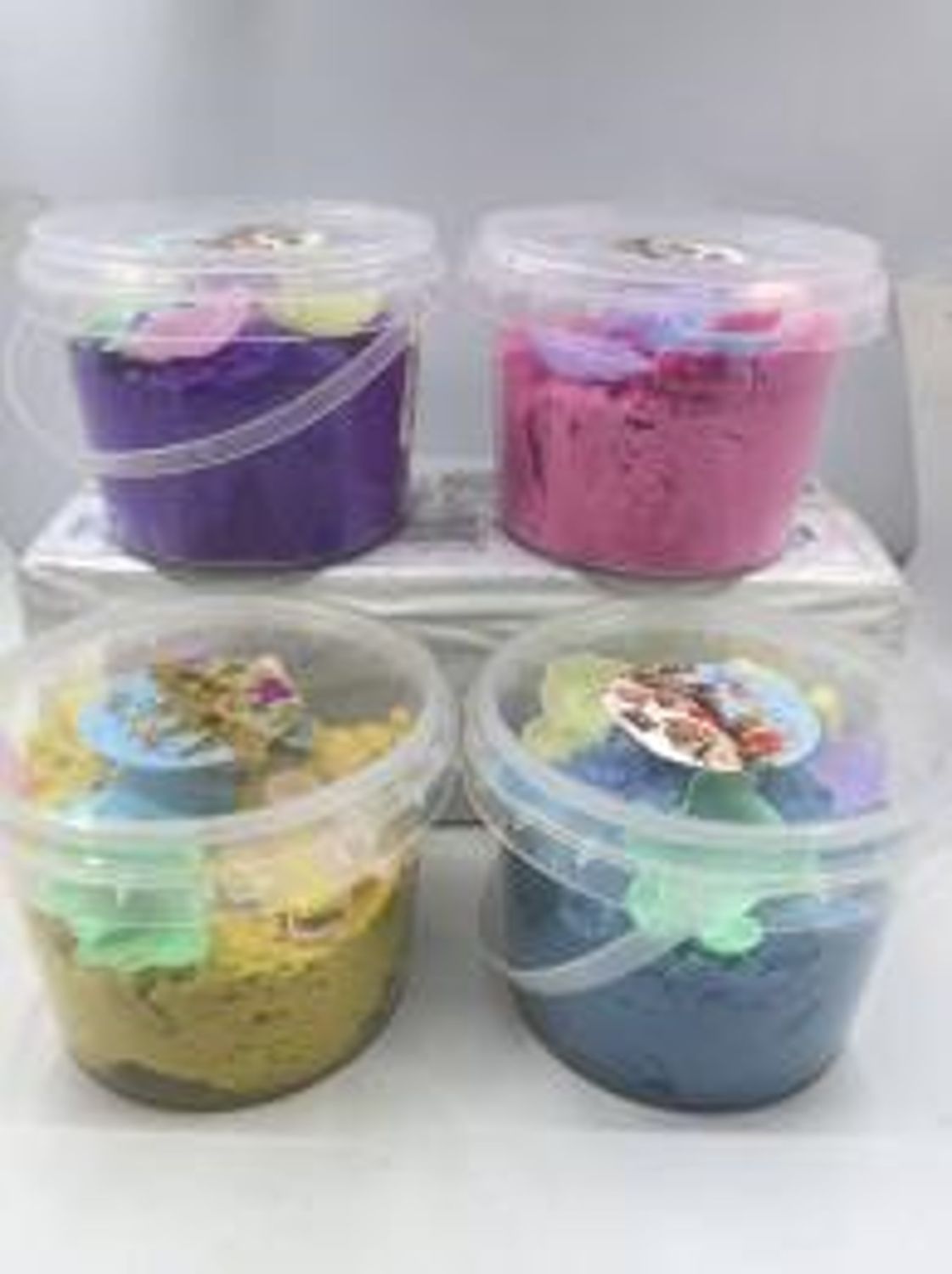 Small Sand bucket with tool random color 1 pcs