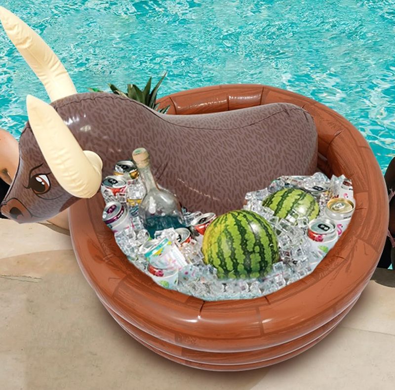 Bull Cooler with ring toss game