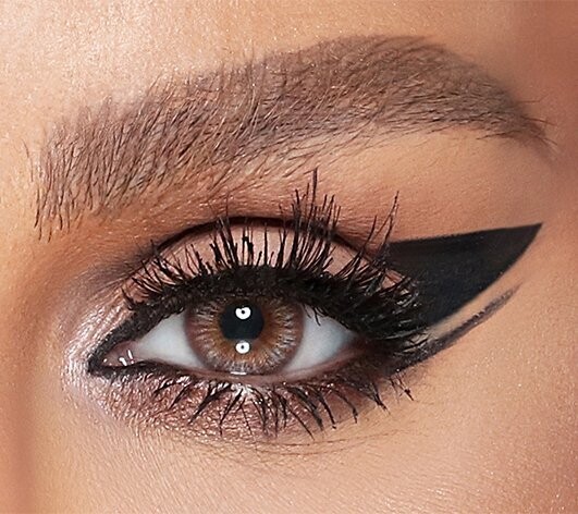 Amara Contact Lenses - Horizon Gray Eye