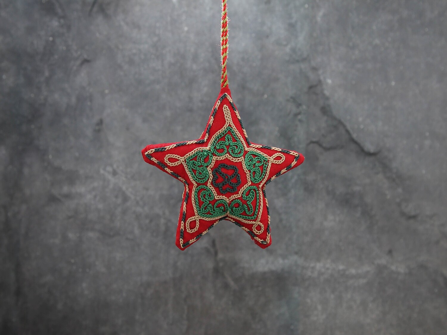Ornament, Star, mini red w/blue thread8cm