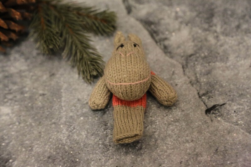 Finger Puppet Hippo- Gogo Olive