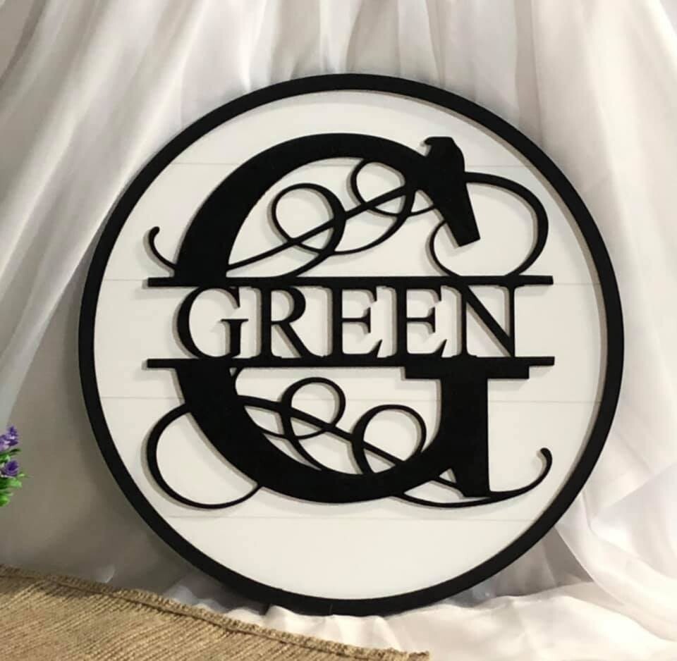 Split Monogram Round Door Hanger