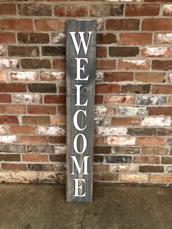 Welcome Door Leaner