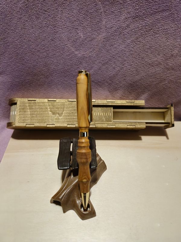 Olivenholz Kugelschreiber