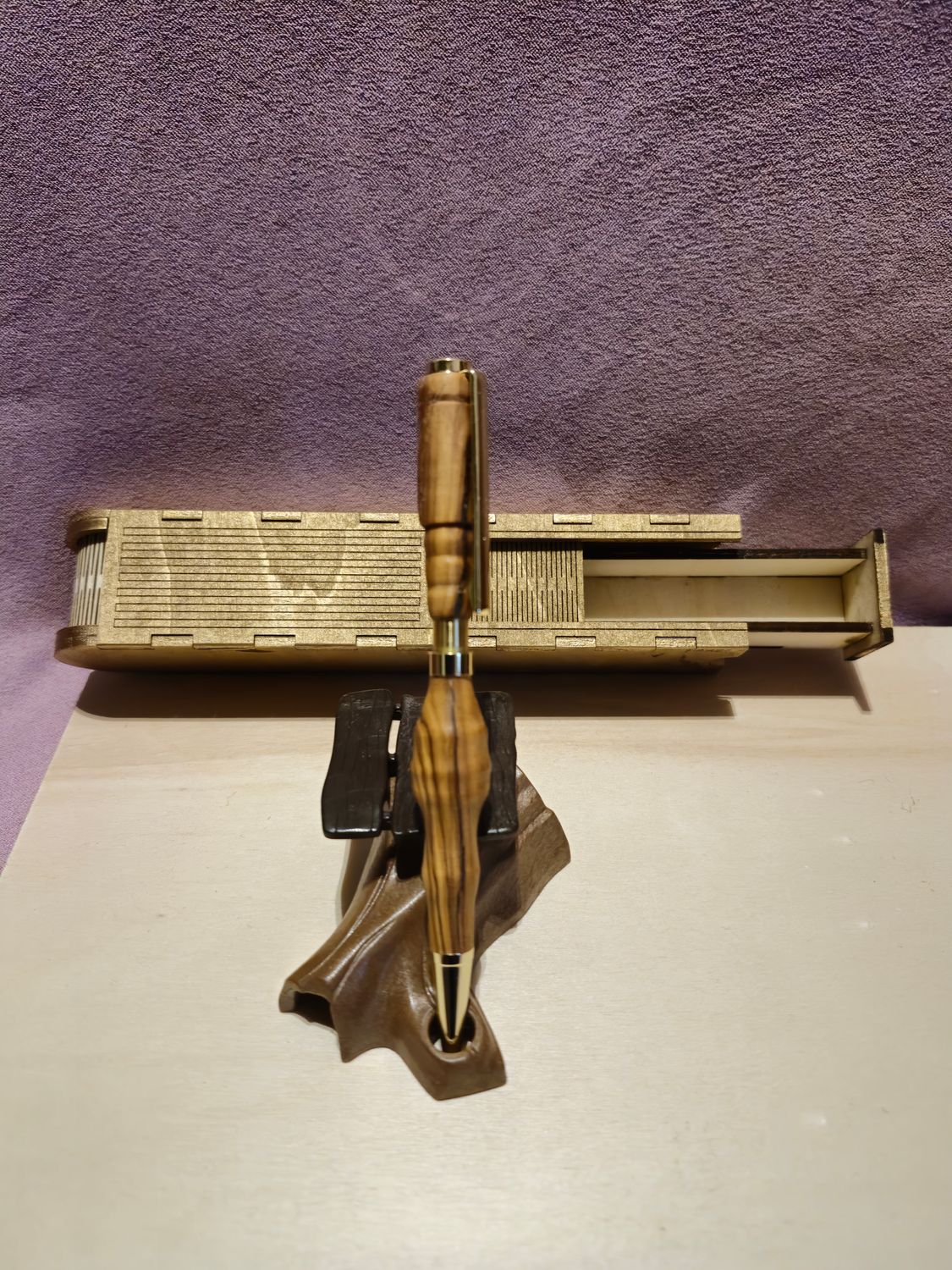 Oliven Holz mit Epoxid harz Kugelschreiber