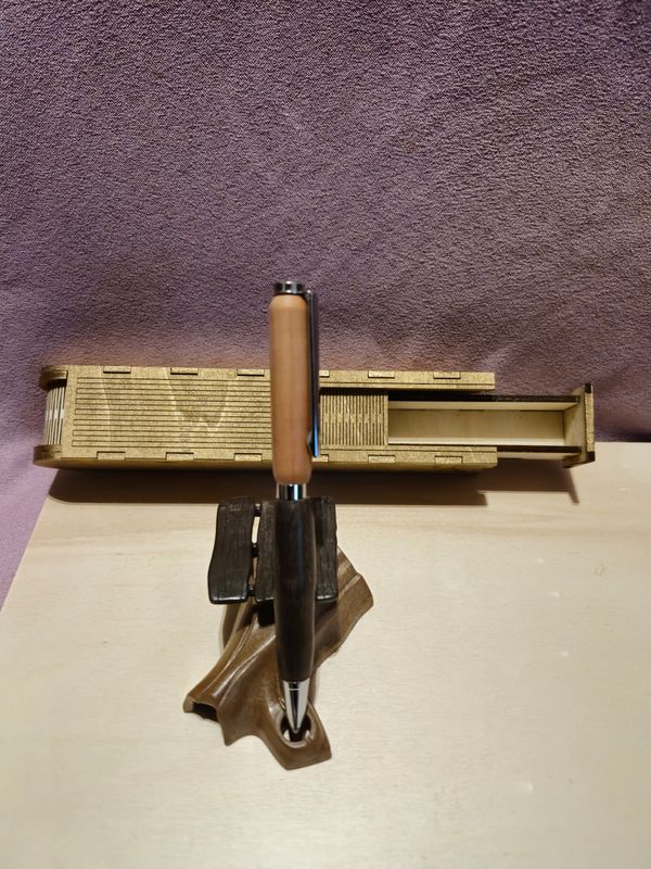 Wenge und Birnen Holz Kugelschreiber