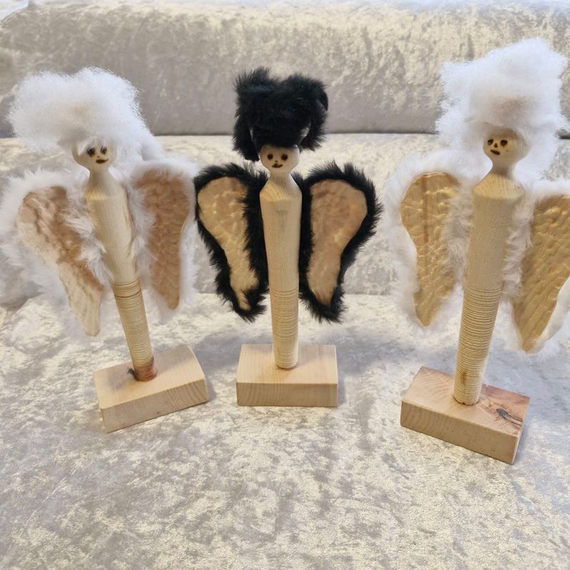 Engel aus Zirben holz