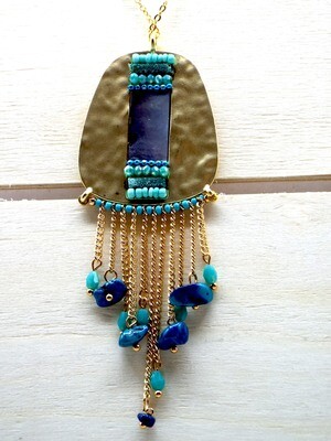 Dangeling Turquoise in Gold Necklace.