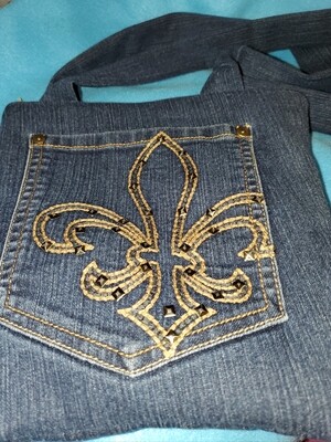 Auie&#39;s Clutches and Purses