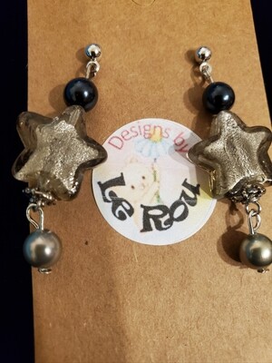 Stars and Pearl&#39;s Earrings