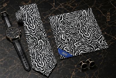 AUIE Black and White Zebra Print Necktie and Pocket Square Set