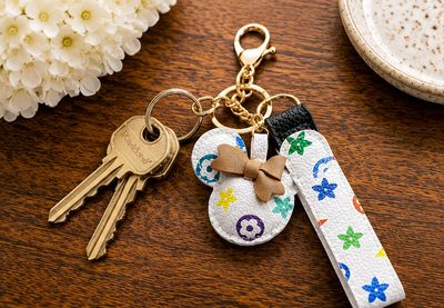 Garden Confetti White Butterfly Purse Charm with Bow &amp; Wristlet Strap