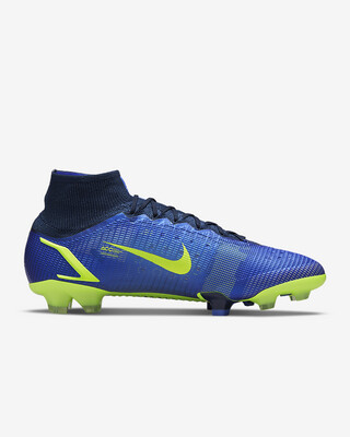Nike Mercurial Superfly 8 Elite FG
Chuteiras de futebol para terreno firme