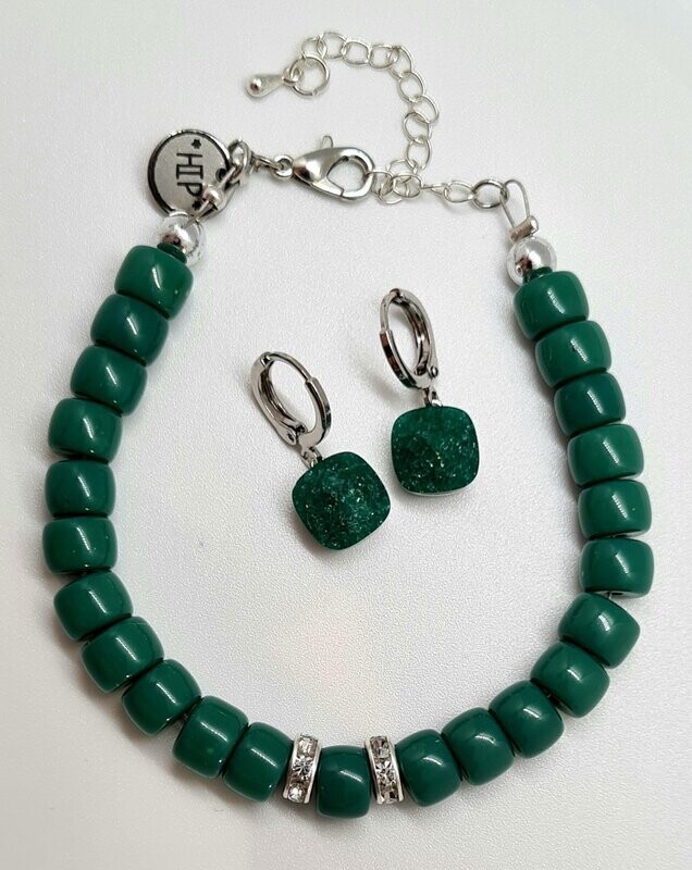 Sparkle  in Vintage Green