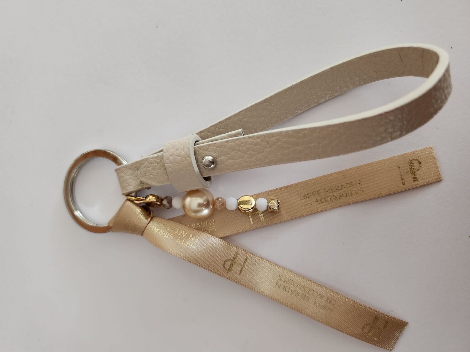 HIP- leren sleutelhanger- Beige