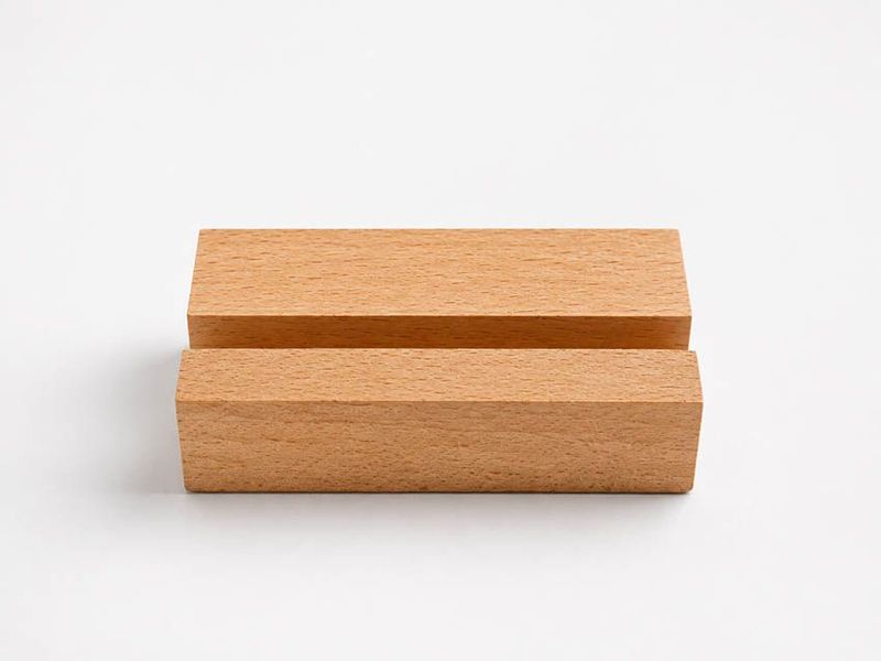 Beukenhouten tegelhouder