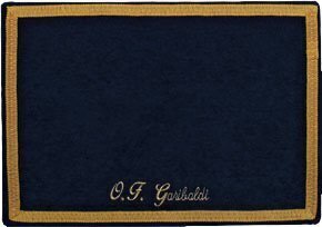 Crown rest with rigid core, covered in blue alcantara