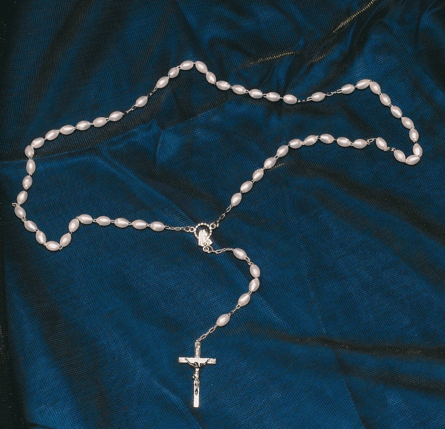 Plastic rosaries with silver details