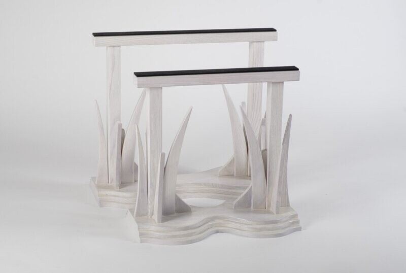 Coffin stand Narciso model