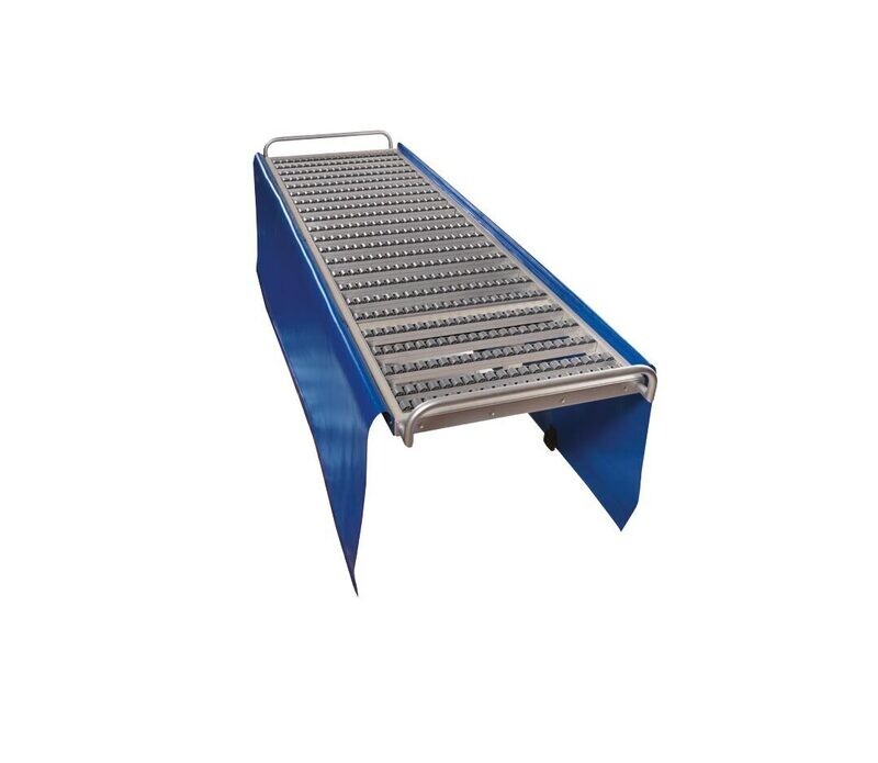 Transfer table for bodies