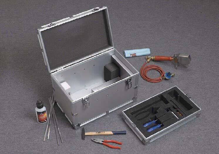 Case for rechargeable bottle with welder -CEAS511