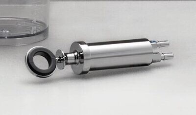 Manual pump for aspiration