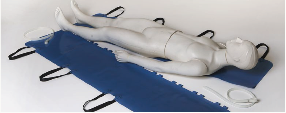 Divisible stretcher for bodies