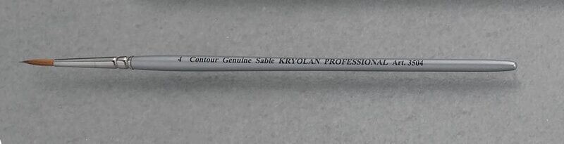 Thin make-up brush