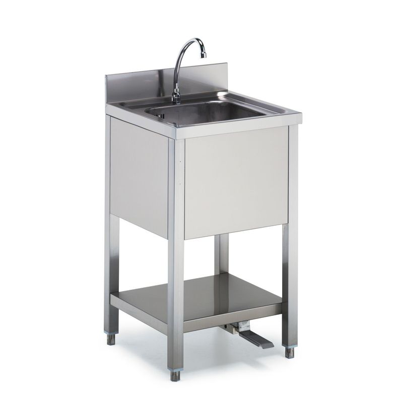 Column sink with pedal Column sink with pedal