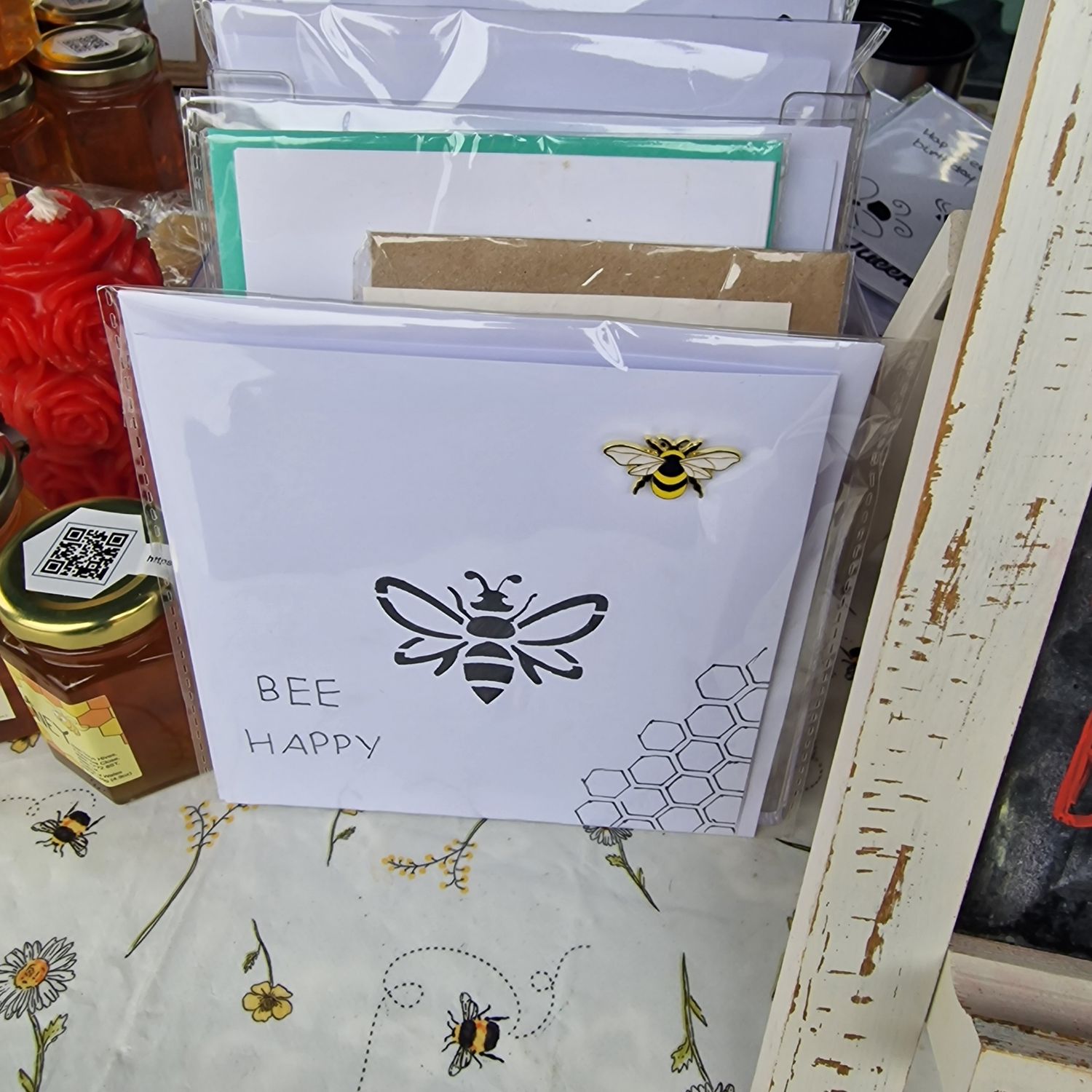 Bee Happy Card