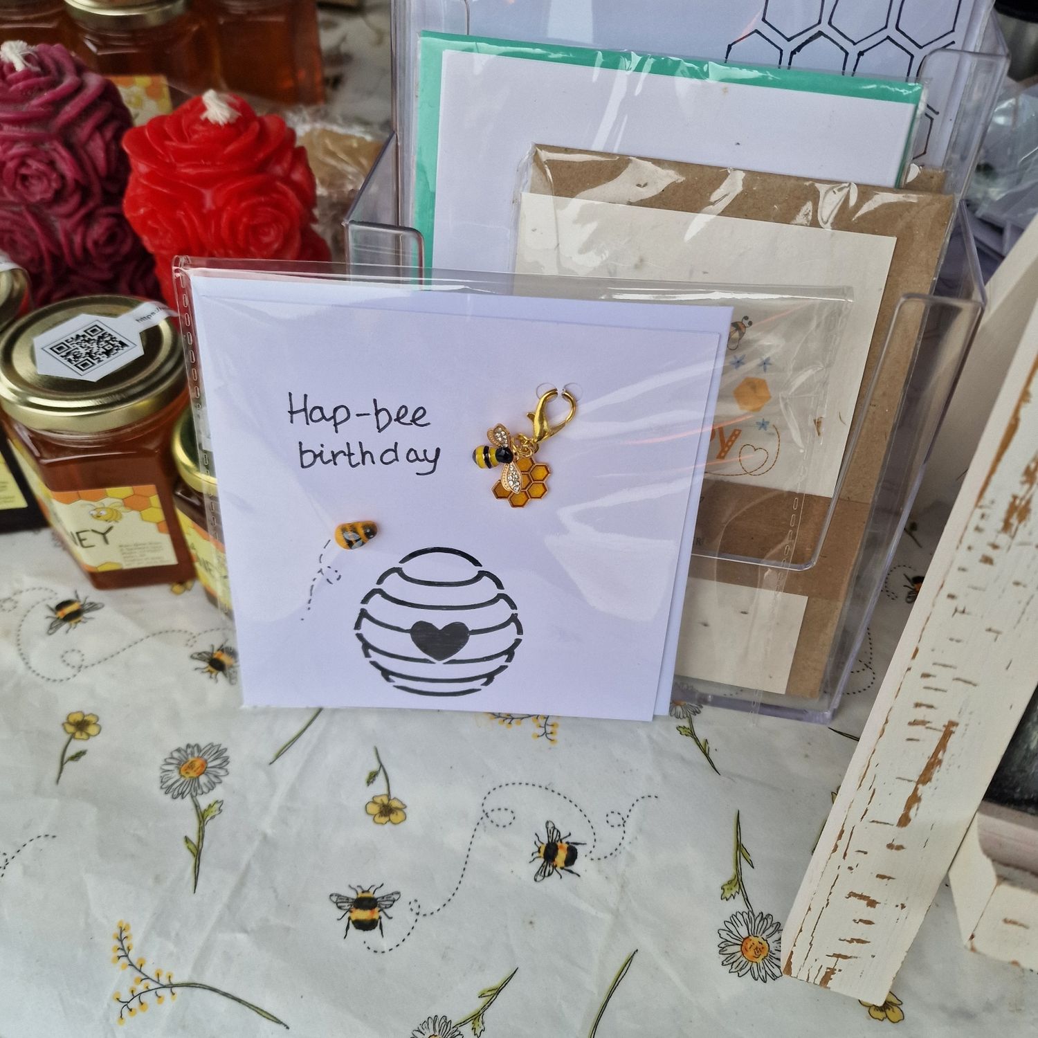 Hap bee birthday - Card
