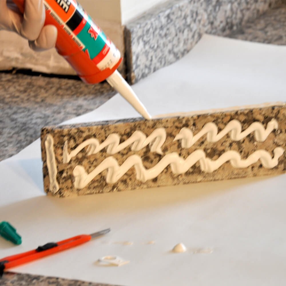 Silicone Sigillante Acrilico Universale, AC605 Akfix.