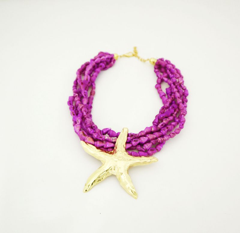 Collar estrella morado