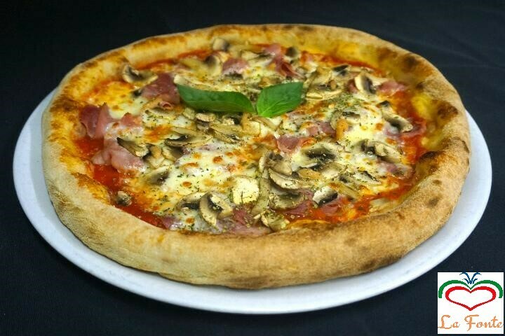 Prosciutto e Funghi