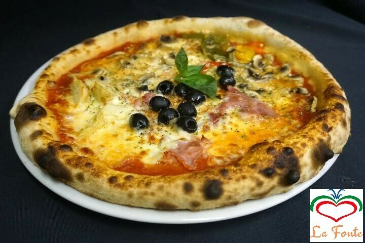 4 Stagioni Familienpizza