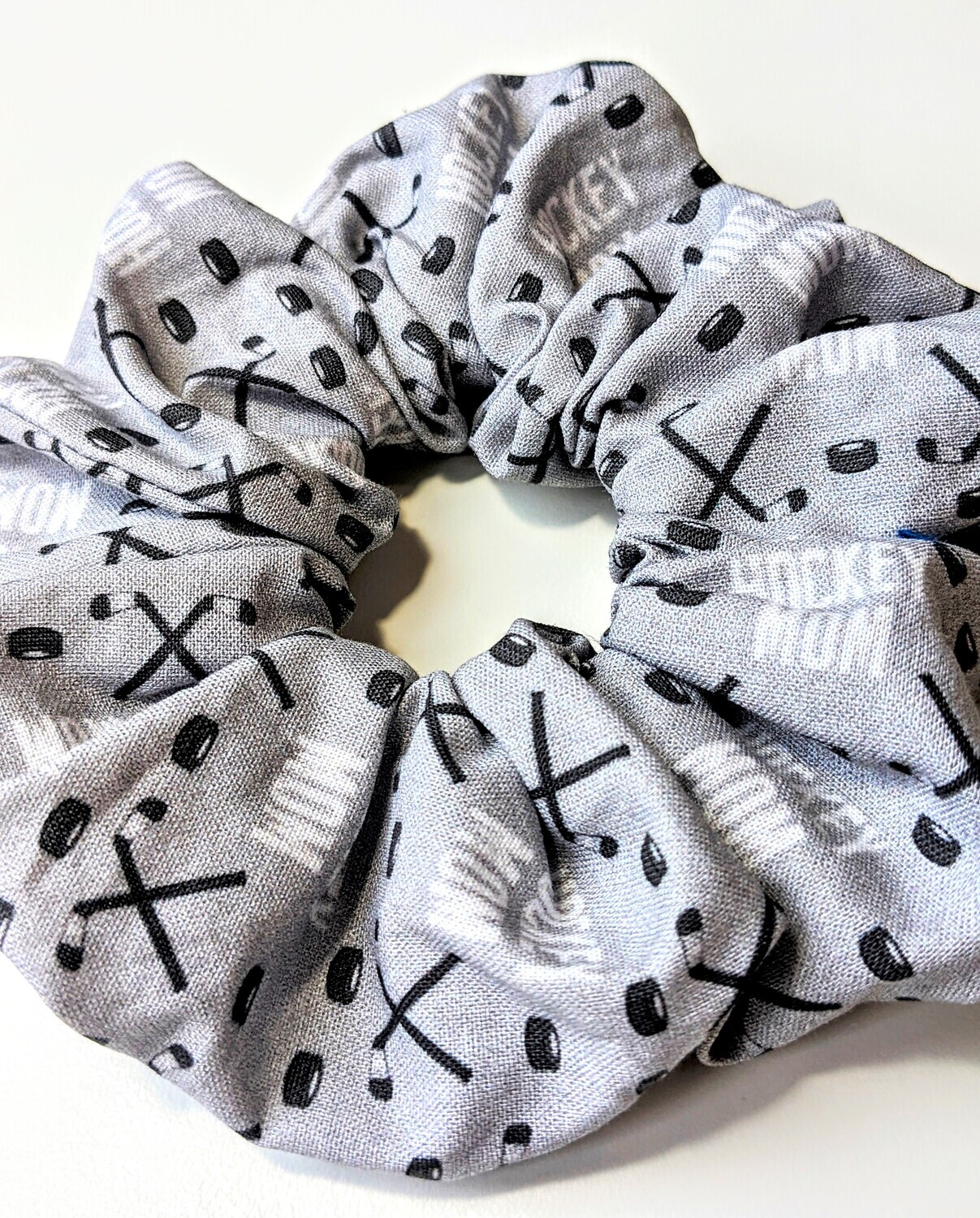 Scrunchie-HOCKEY MOM