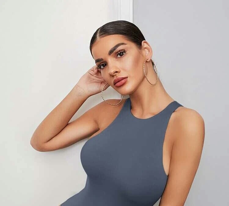 Bodysuit moulant élastique à col rond