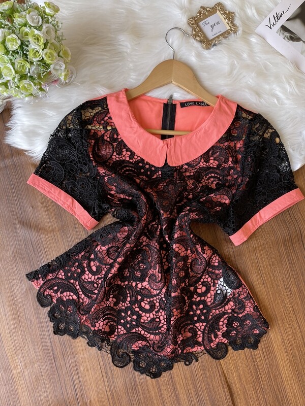 LOVE LABEL FLOWERED TOP