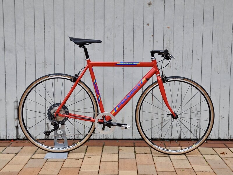 Lola Peugeot REIMAGINED 1x11 Restaurant Racer RH 54