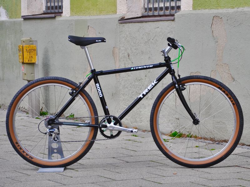 Trixy Trek REIMAGINED 1x7 Street Shredder RH 42
