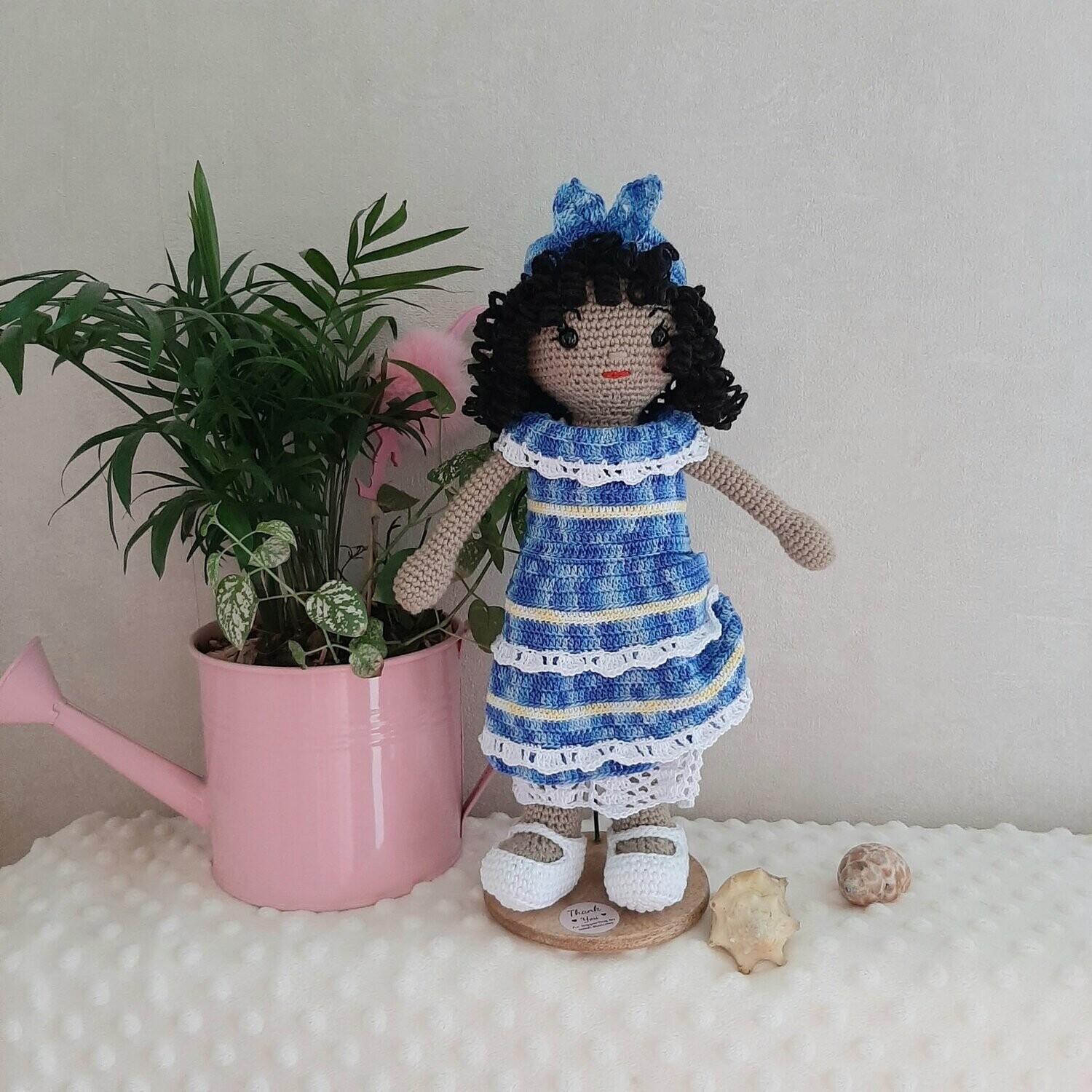 Poupée Antillaise:  Tissia (robe bleue)
