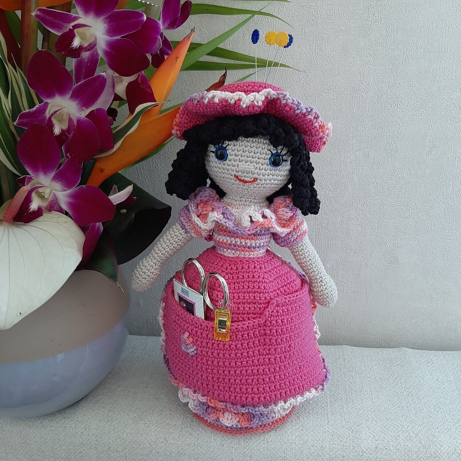 Poupée Belle époque et son tablier (rose)