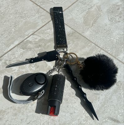 Bold Self-Defence Keychain