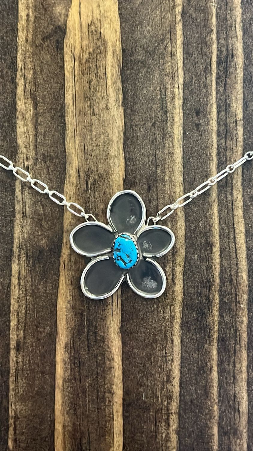 Flower pendant