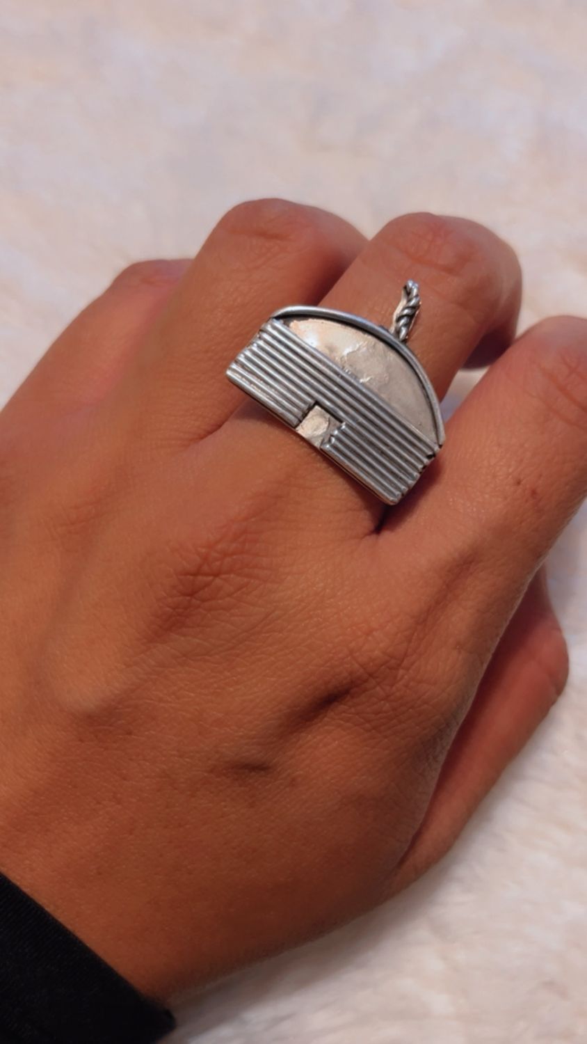 Hogan ring
