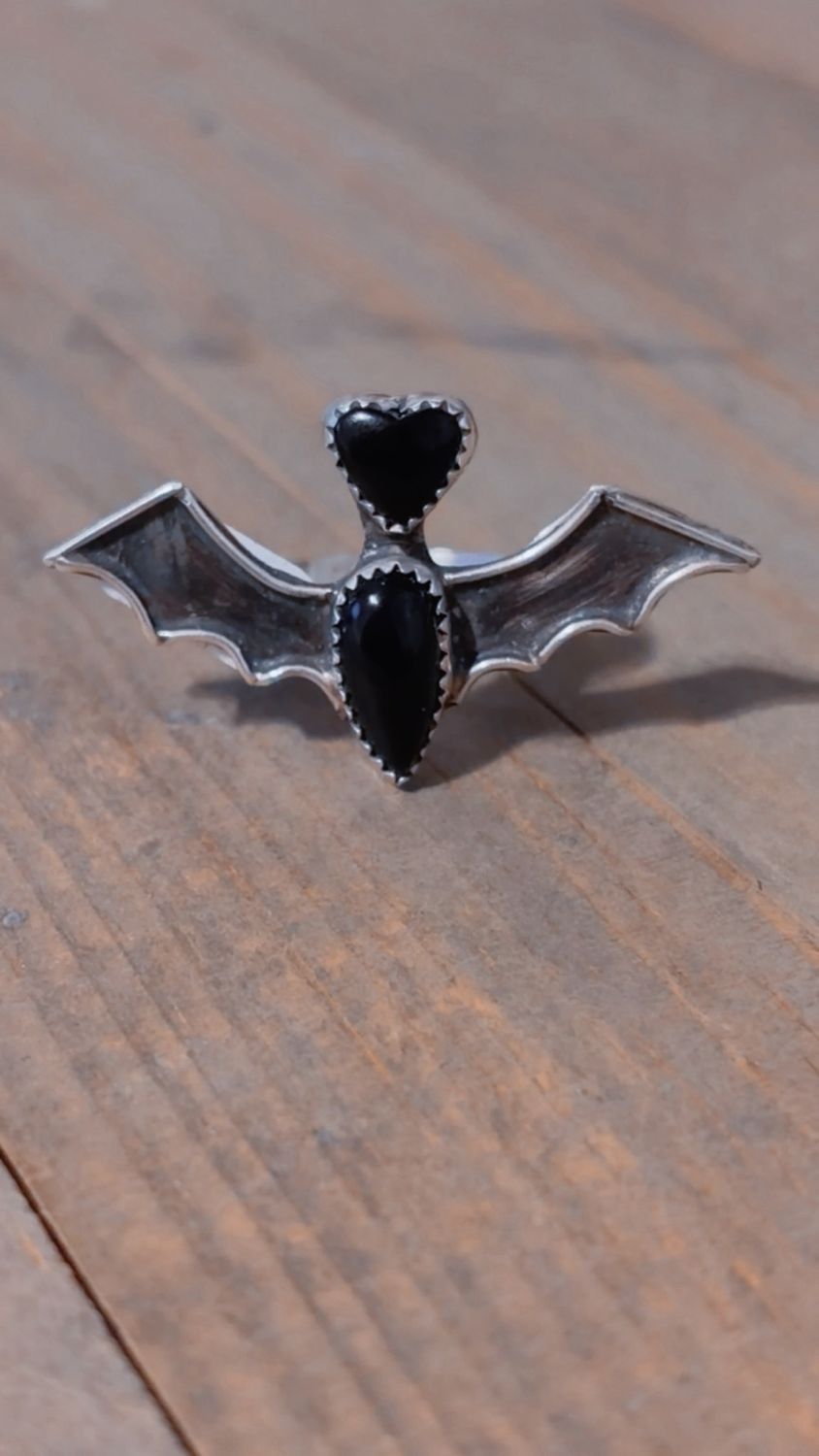Bat ring